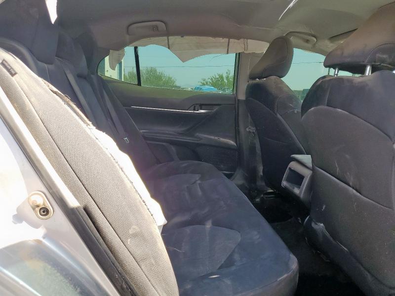 4T1C11AK2NU646829 Toyota CAMRY LE