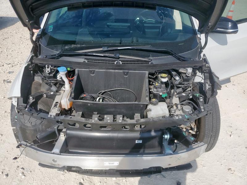 WBY1Z8C38HV894714 BMW electric/2-cyl .gasoline