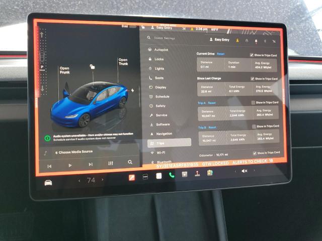 5YJ3E1EA5RF831935 Tesla 2024