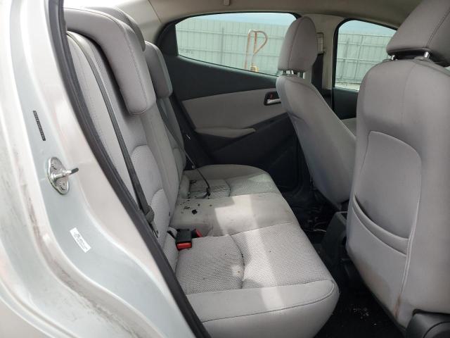 3MYDLBYV6KY514188 Toyota p5v