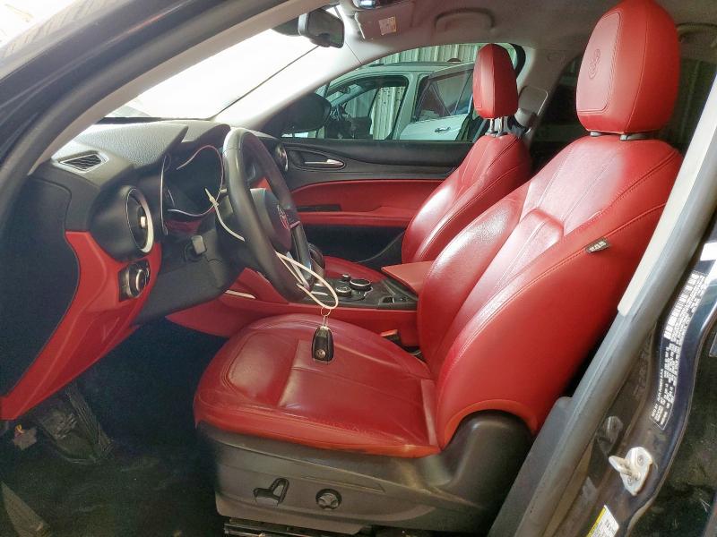 ZASFAKAN0J7B84837 Alfa Romeo Stelvio