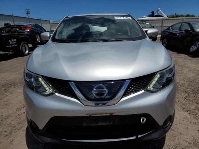 JN1BJ1CP4KW211483 Nissan 2019