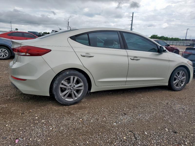 5NPD84LF1JH346600 Hyundai mpi nu