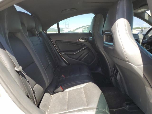 WDDSJ4GB3JN529652 Mercedes-Benz 2018