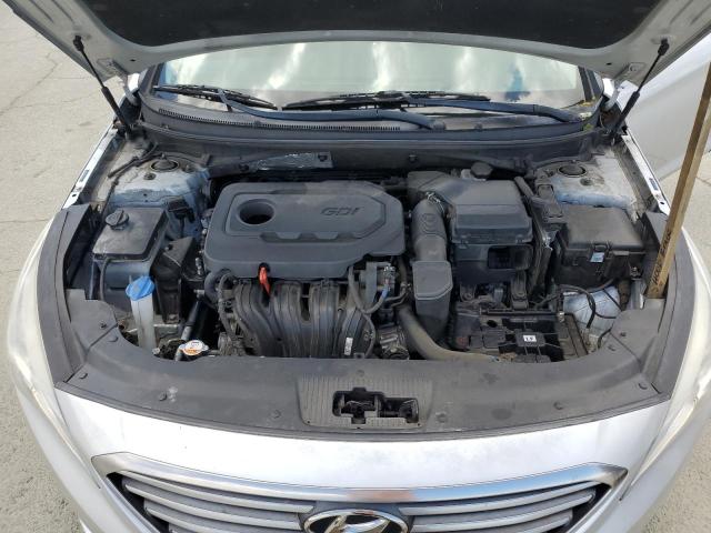 5NPE24AF2HH596186 Hyundai 2017