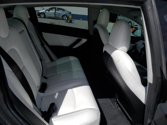 5YJ3E1EB9JF079153 Tesla MODEL 3