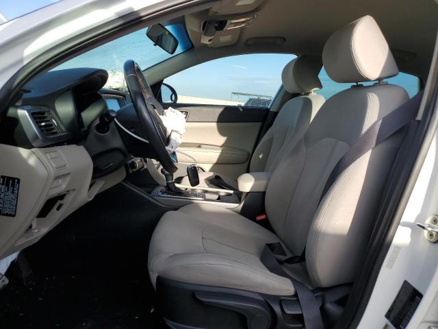 KNAGT4LEXH5010745 KIA 2017