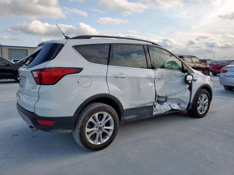 1FMCU0HD7KUB26453 Ford ESCAPE SEL