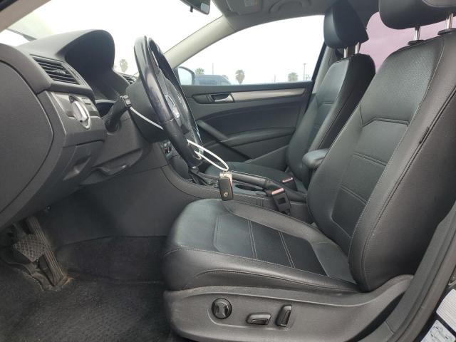 1VWAT7A32FC089040 Volkswagen Passat