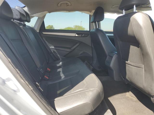 1VWAT7A33FC020096 Volkswagen Passat