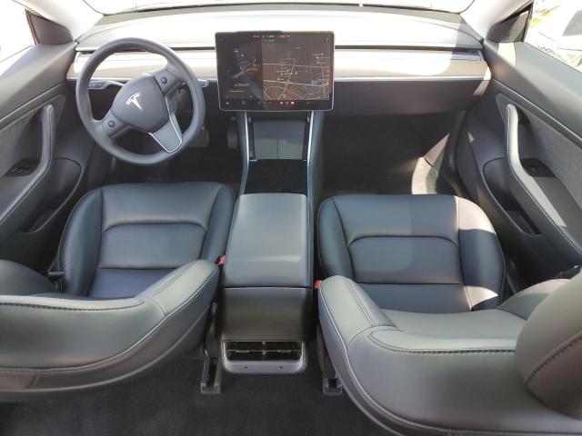 5YJ3E1EA2LF805753 Tesla 2020