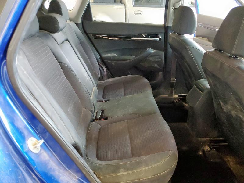 KNDEU2AA7M7227096 KIA SELTOS S