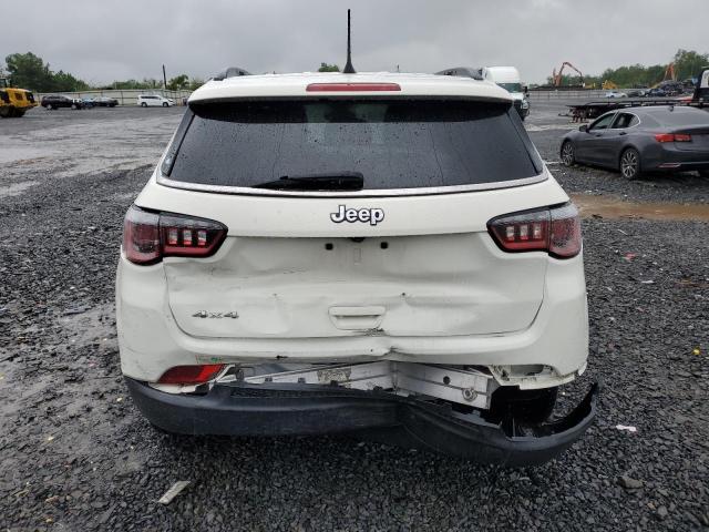 3C4NJDBB2JT316108 Jeep COMPASS LA