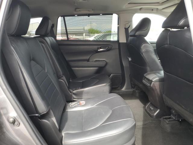 5TDGZRAH9NS547267 Toyota Highlander