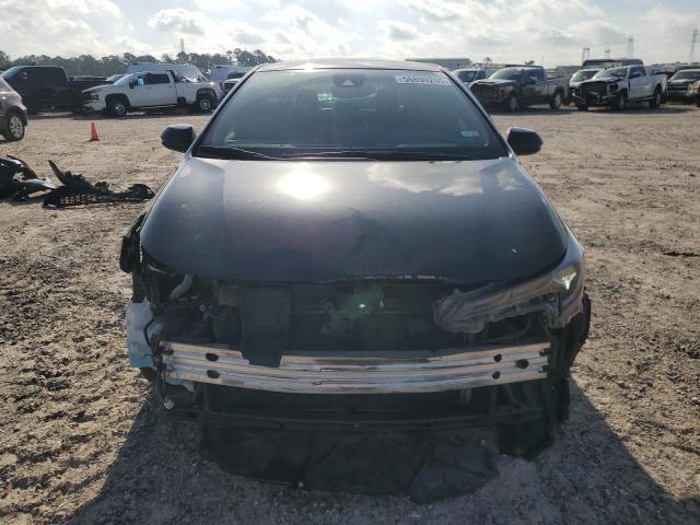 JTND4MBE7N3183128 Toyota COROLLA SE