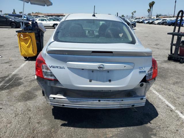 3N1CN7AP2JL867121 Nissan 2018