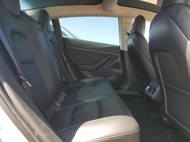 5YJ3E1EA2LF805753 Tesla 2020