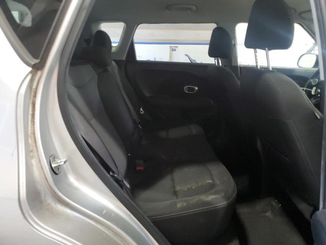 KNDJP3A51J7574160 KIA SOUL +