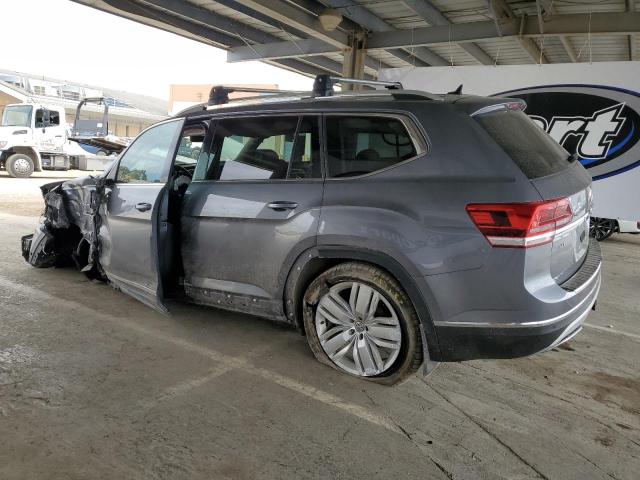 1V2NR2CA7JC576047 Volkswagen 2018