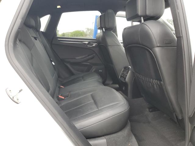 WP1AB2A5XKLB32705 Porsche MACAN S