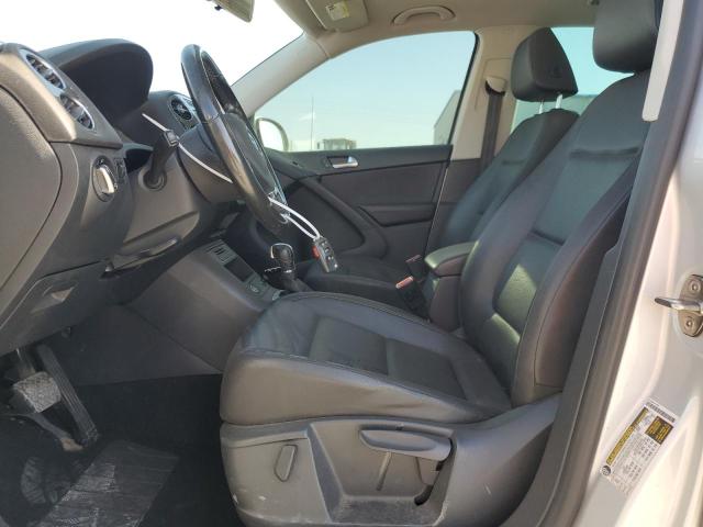 WVGAV7AX6FW568958 Volkswagen TIGUAN S
