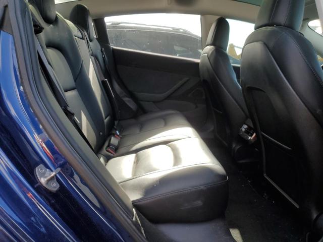 5YJ3E1EA2JF033879 Tesla MODEL 3