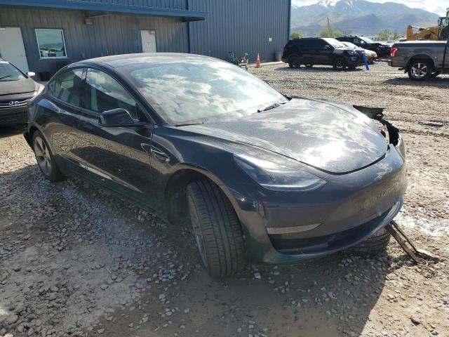 5YJ3E1EAXPF708001 Tesla 2023