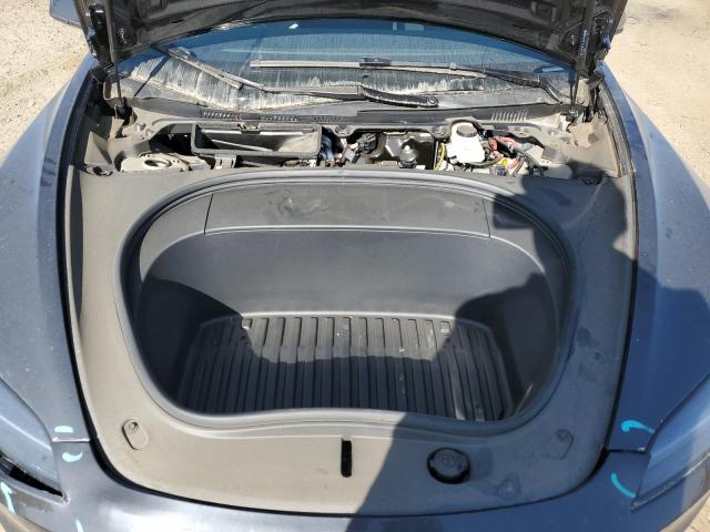 5YJ3E1EA8RF824803 Tesla 2024