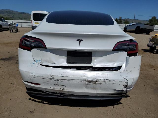 5YJ3E1EA2LF805753 Tesla 2020