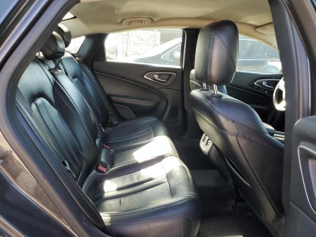 1C3CCCCB2FN544311 Chrysler 2015