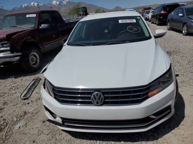 1VWAT7A34HC070718 Volkswagen 1.8 tsi