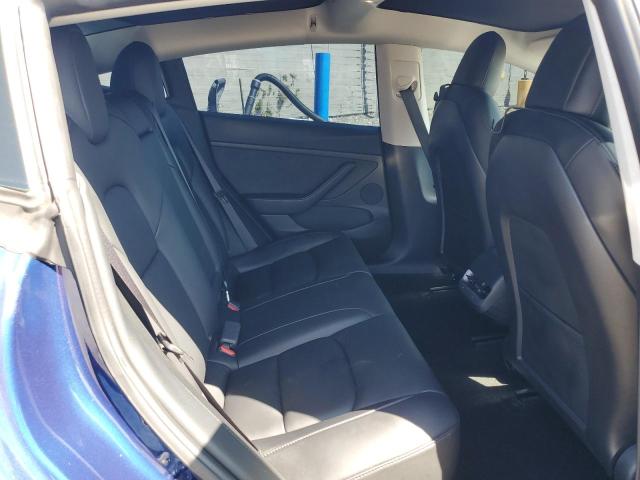 5YJ3E1EB5NF275094 Tesla 2022