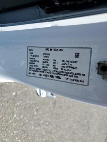 5YJ3E1EA2RF744557 Tesla MODEL 3