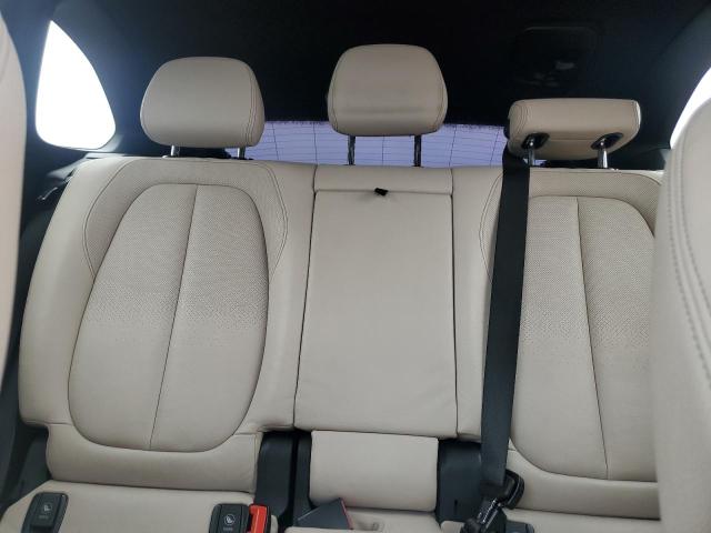 WBXHU7C3XHP924974 BMW X1 SDRIVE2