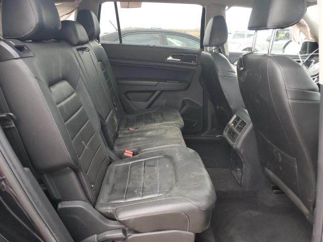 1V2NR2CA5JC578041 Volkswagen 2018