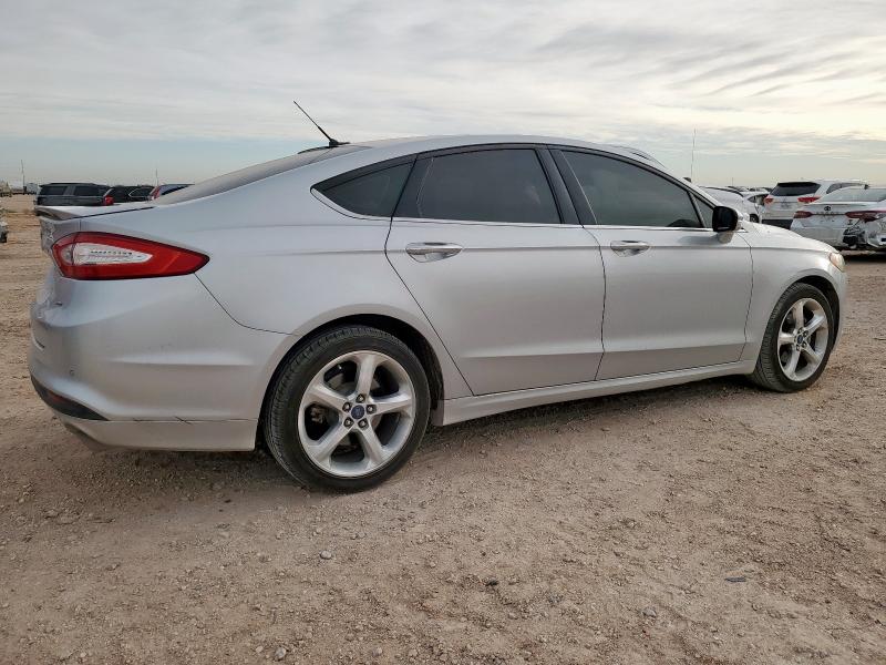 3FA6P0H76GR354810 Ford 2016