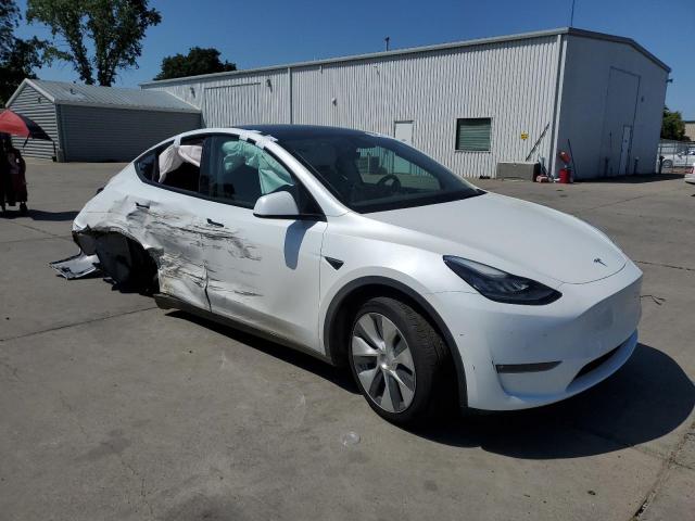 7SAYGDEE3NF365987 Tesla Model Y