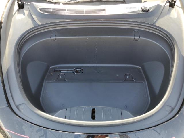5YJ3E1EB9KF209319 Tesla 2019