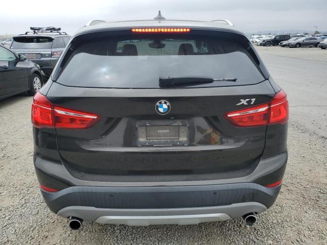 WBXHT3C30J5K29979 BMW X1