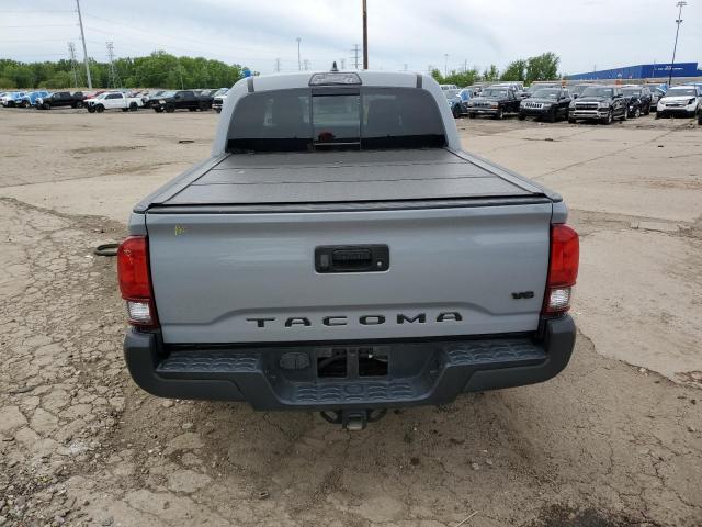 3TMCZ5AN1JM182509 Toyota TACOMA DOU
