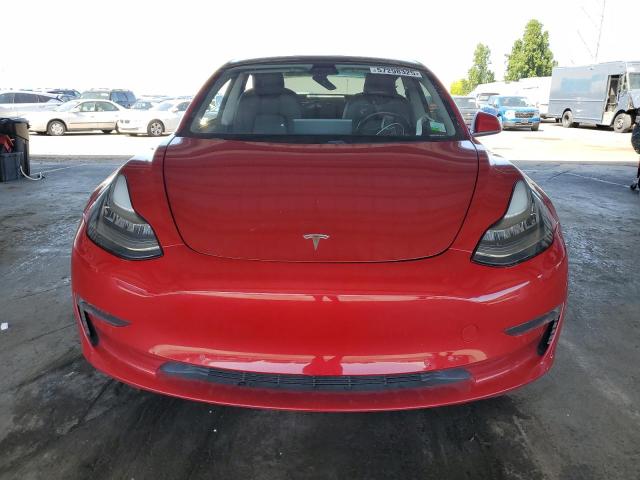 5YJ3E1EA1JF039947 Tesla 2018