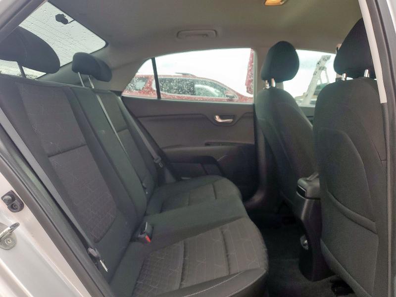 3KPA24AD4NE438316 KIA RIO LX
