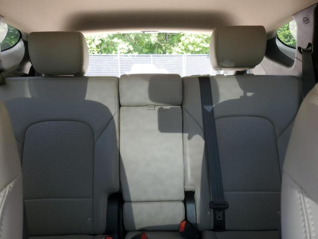 5NMZUDLB7HH028678 Hyundai SANTA FE S