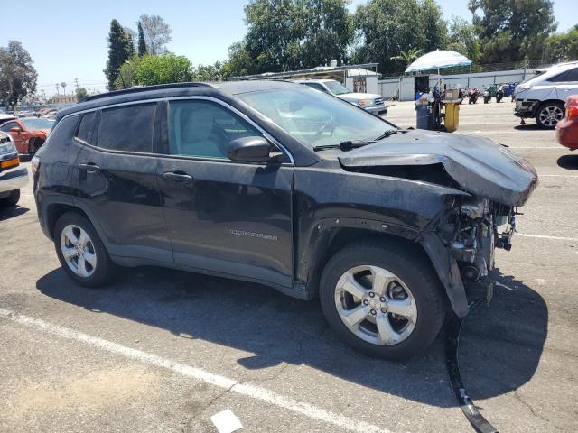 3C4NJCBB8JT495393 Jeep 2018
