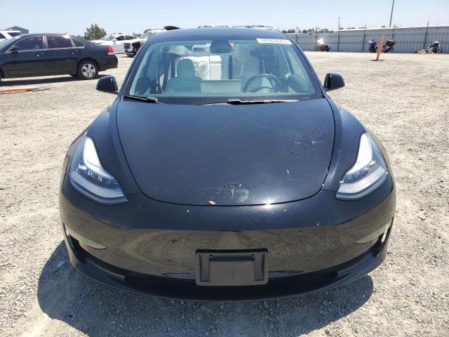5YJ3E1EB1KF231735 Tesla 2019