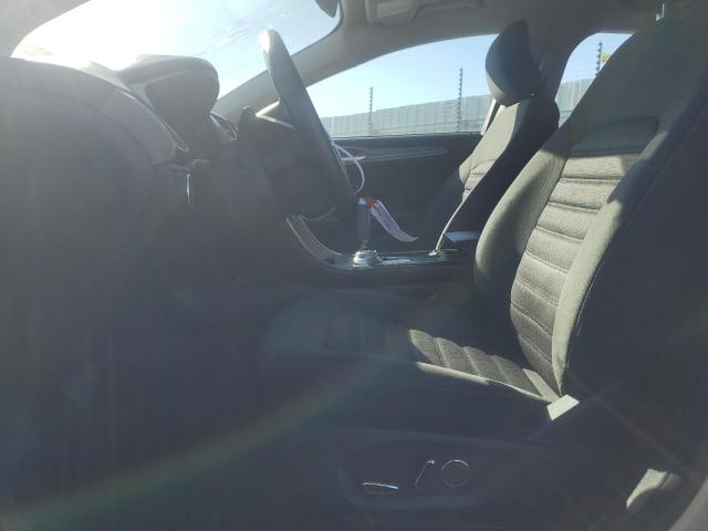 3FA6P0H70HR294993 Ford 2017