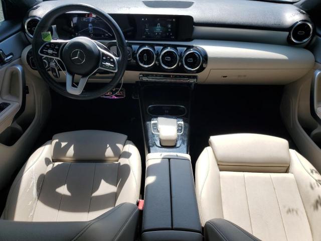 WDD3G4EB4KW021465 Mercedes-Benz A 220