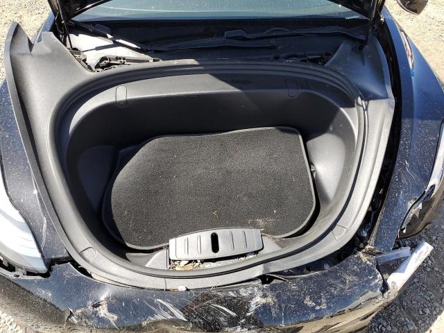 5YJ3E1EA3JF175948 Tesla 2018