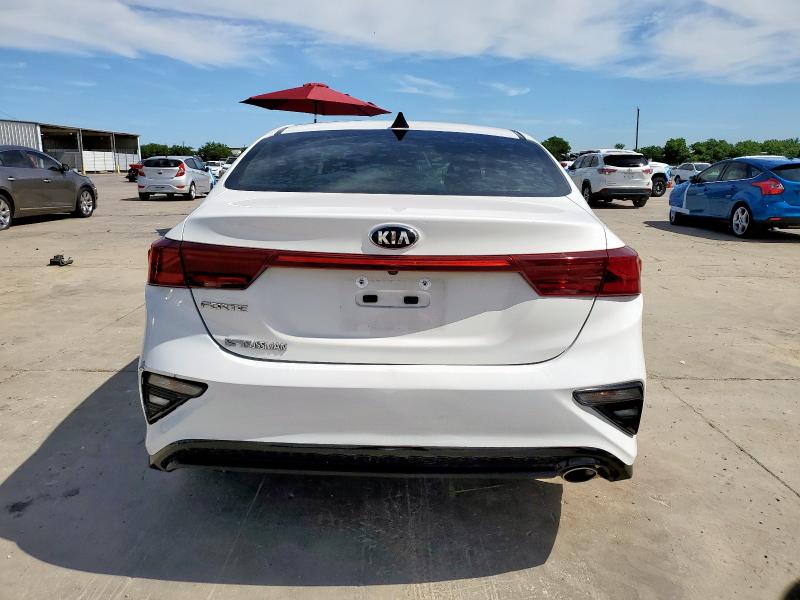 3KPF24AD0KE022877 KIA FORTE FE
