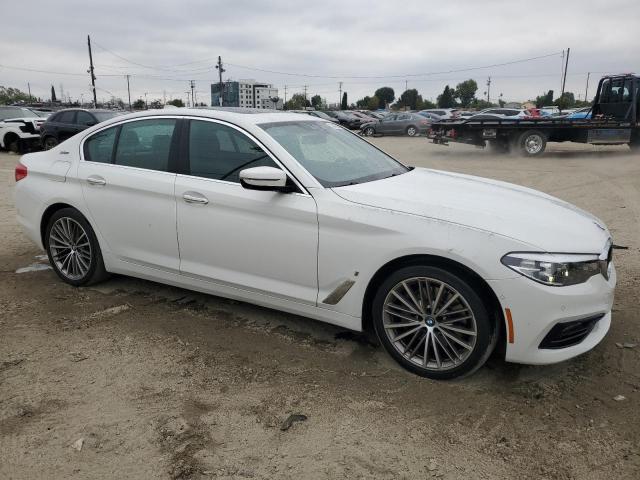 WBAJA9C51JG623288 BMW 530e